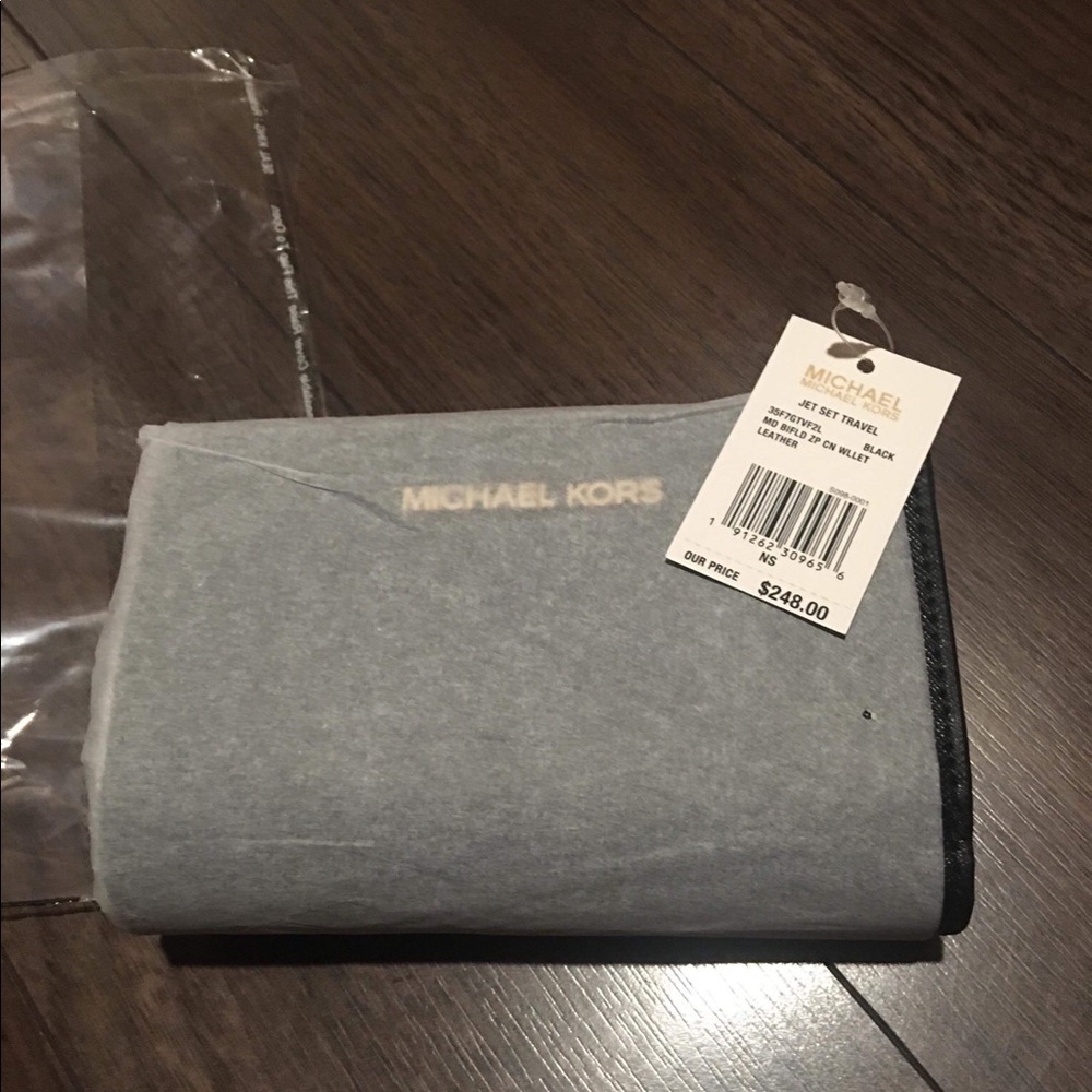 Wallet - Picture 4 of 5